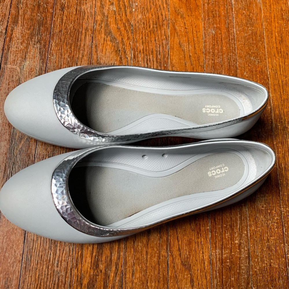Crocs Silver Flats